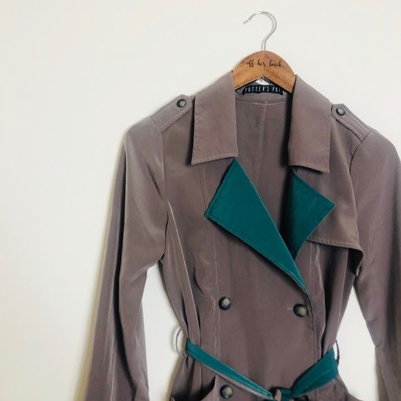 Green Peekaboo Taupe Trench - Picture 2 of 3